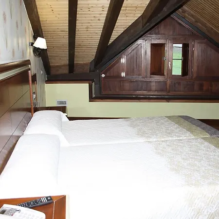 מלון Rural El Reundu